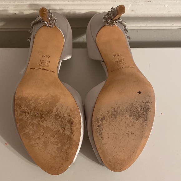 ANTONIO MELANI CAREAN SATIN RHINESTONE JEWEL DETAIL PEEP-TOE PUMP (R) - Picture 8 of 11